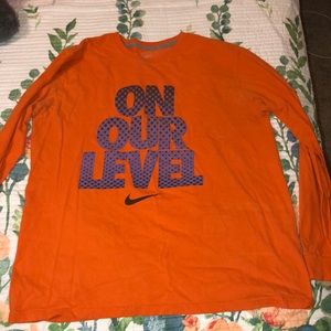 Men’s Long Sleeve Nike Shirt